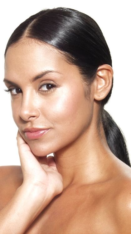 Radiofrequency Skin Tightening treatment firms and tones the skin with no downtime or discomfort.