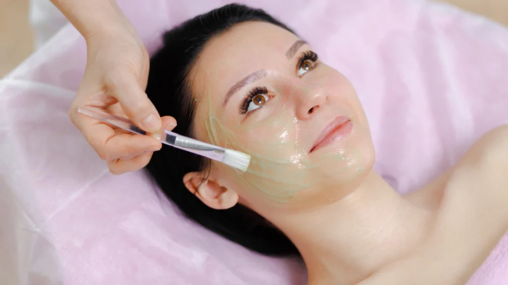 Acnelan peeling acne treatment mechanism.