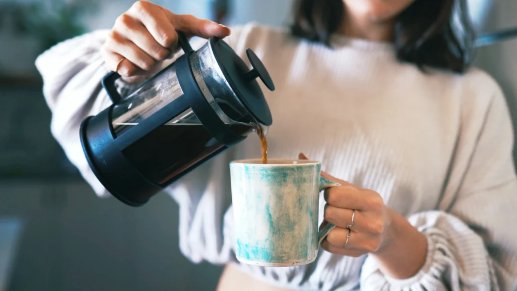 Coffee and caffeine support natural lipolysis.
